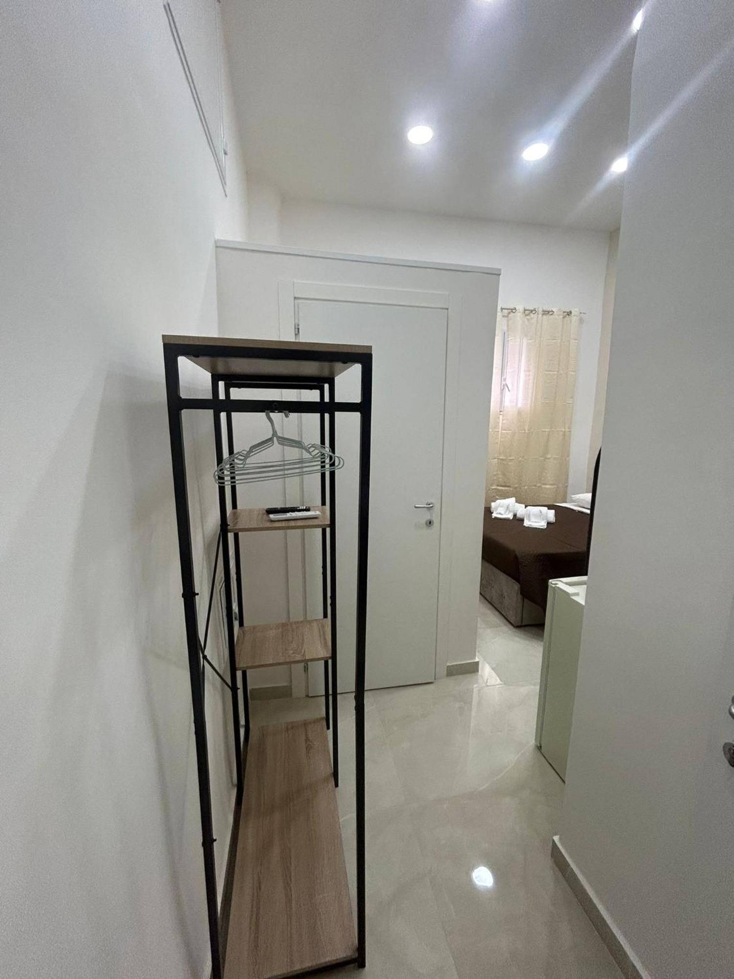 Luxury Rooms Carbonara 95 เนเปิลส์ ภายนอก รูปภาพ