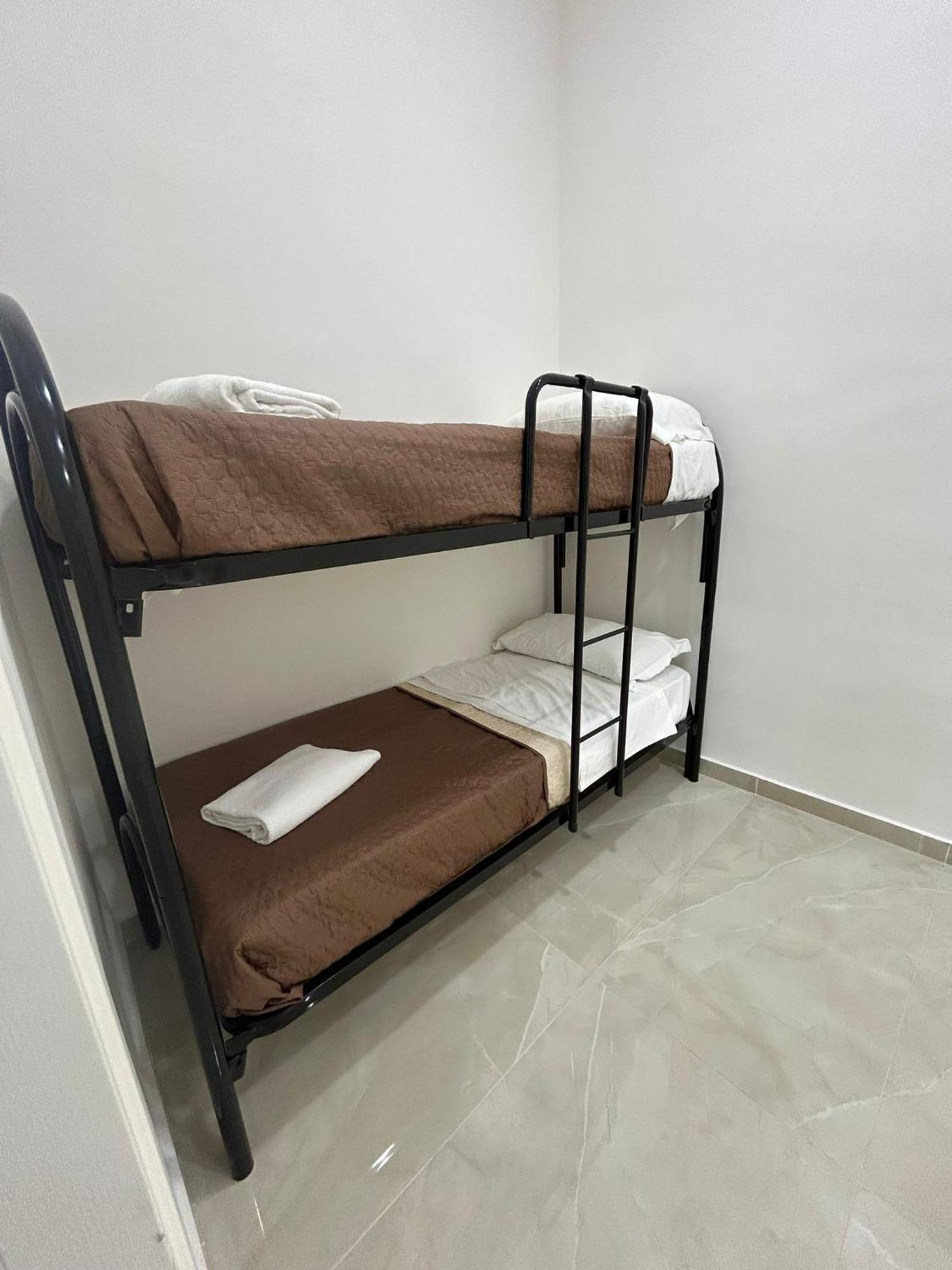 Luxury Rooms Carbonara 95 เนเปิลส์ ภายนอก รูปภาพ
